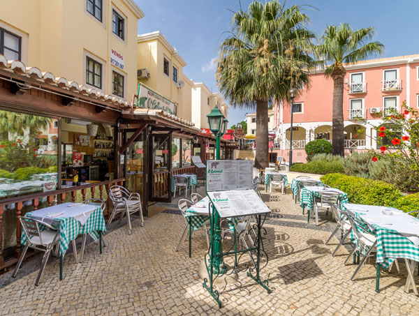 O Colonial Family Restaurant - Vilamoura Marina